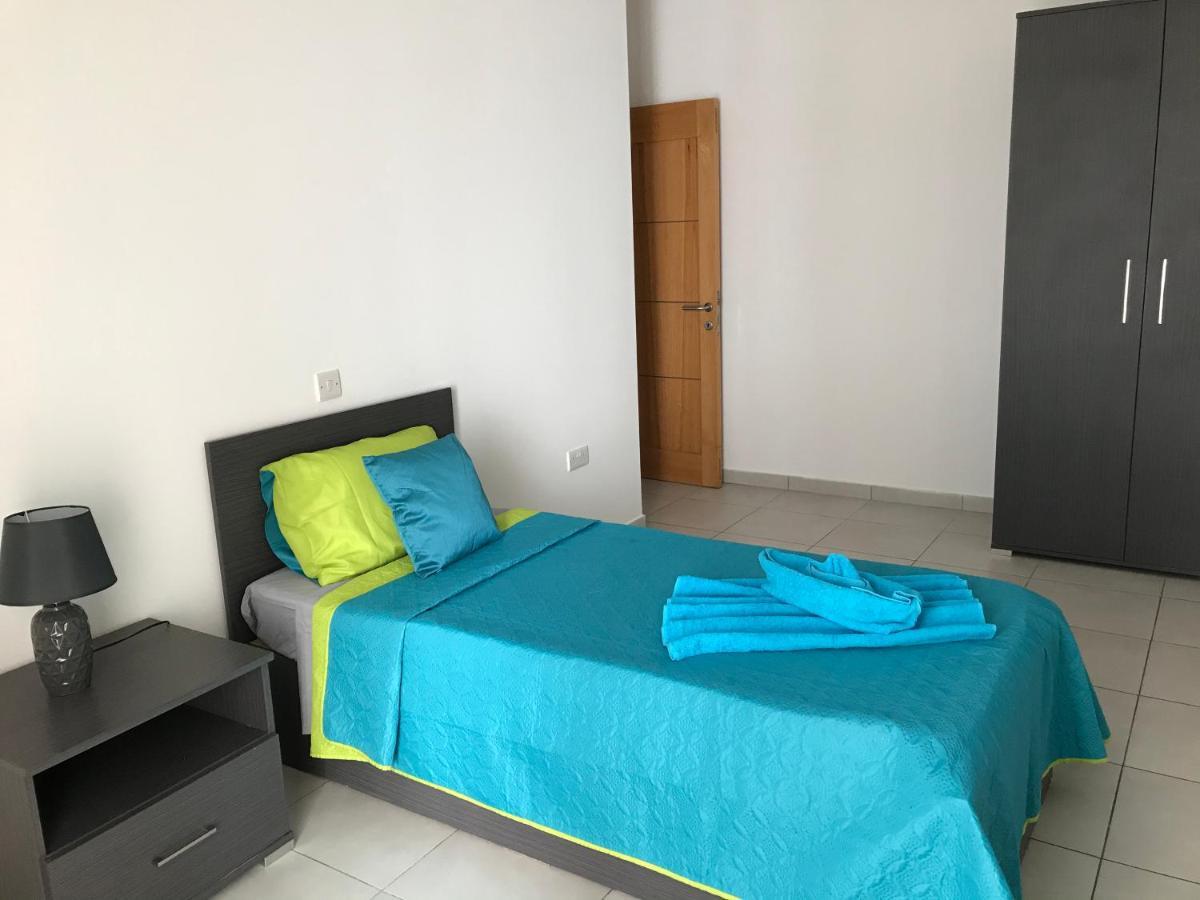 خليج سانت بول Ocean Pearl Apartment No4 المظهر الخارجي الصورة