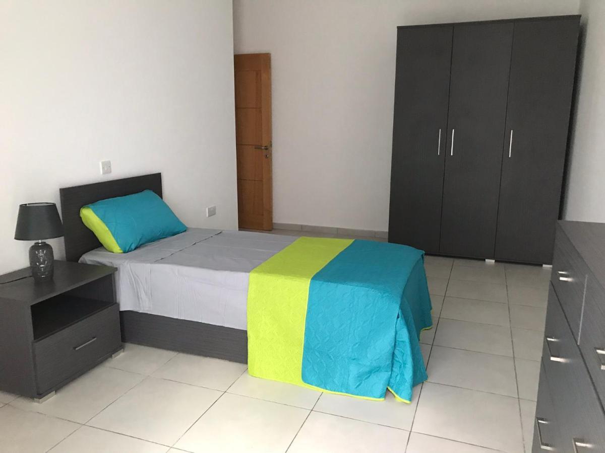 خليج سانت بول Ocean Pearl Apartment No4 المظهر الخارجي الصورة